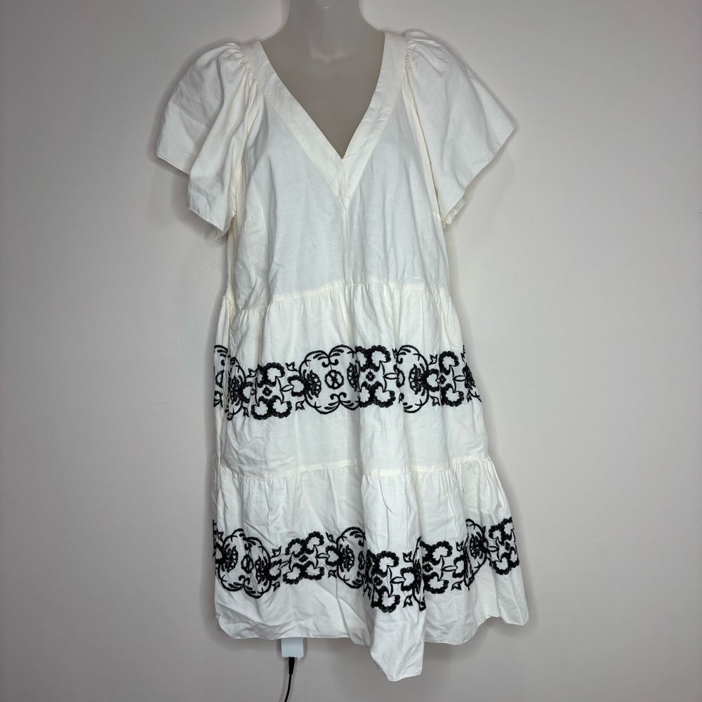 Old Navy Embroidered Flutter-Sleeve Swing Dress small cotton blend white black - Picture 2 of 8